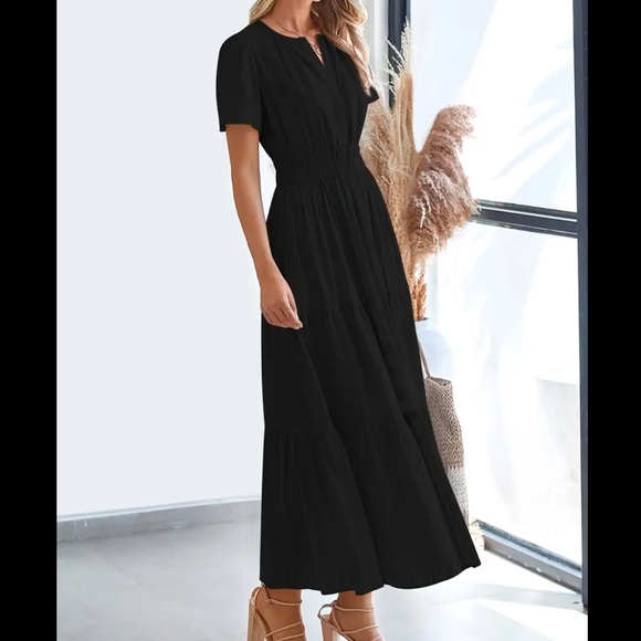 Black lightweight short sleeve midi Maxi Dress - Picture 3 of 5